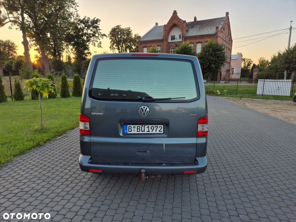 Volkswagen Caravelle L1 - 17