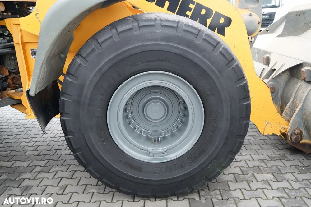 JCB L 576 XPower / ÎNCĂRCĂTOR FRONTAL TELESCOPIC / CAPACITATE CUPA 4,7 M³ - 21