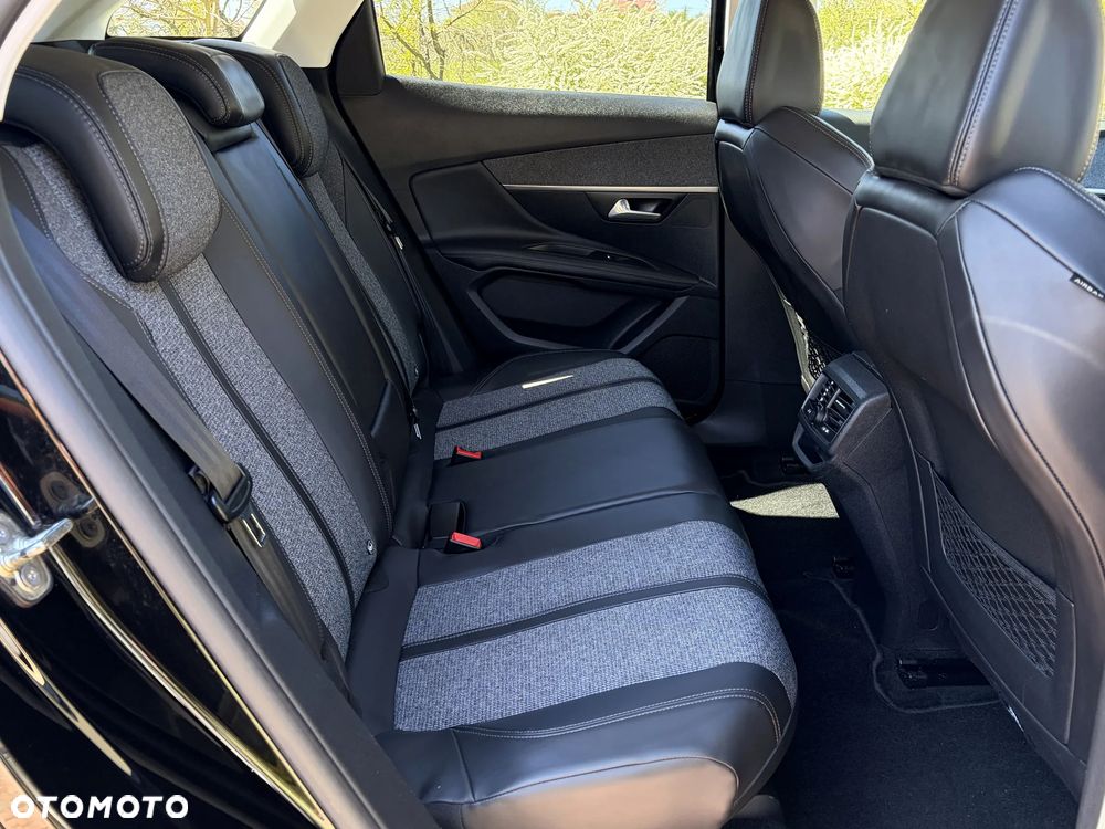 Peugeot 3008 2.0 BlueHDi Allure - 8