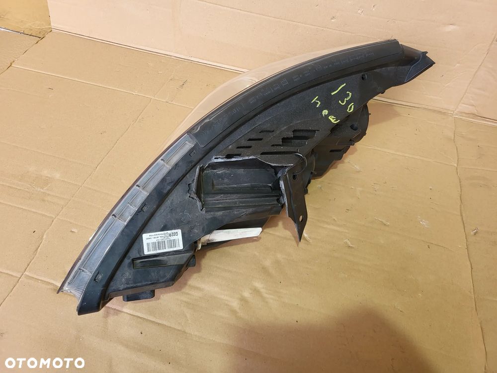 LAMPA PRAWY PRZOD HYUNDAI I30 III SOCZEWKA 92102-G4020 - 4