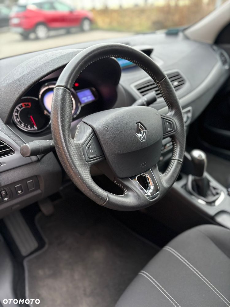 Renault Fluence 1.6 16V Life - 9