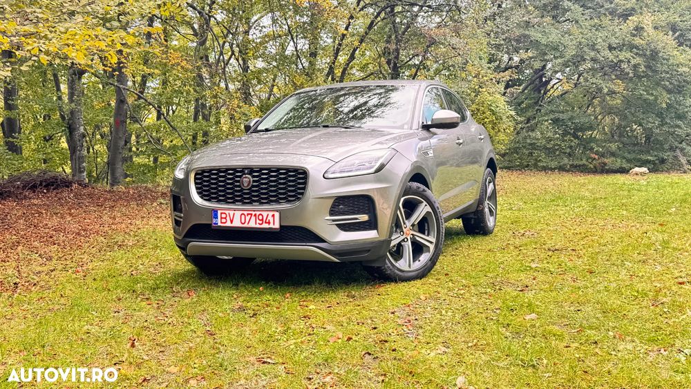 Jaguar E-Pace P270e AWD R-Dynamic SE - 6