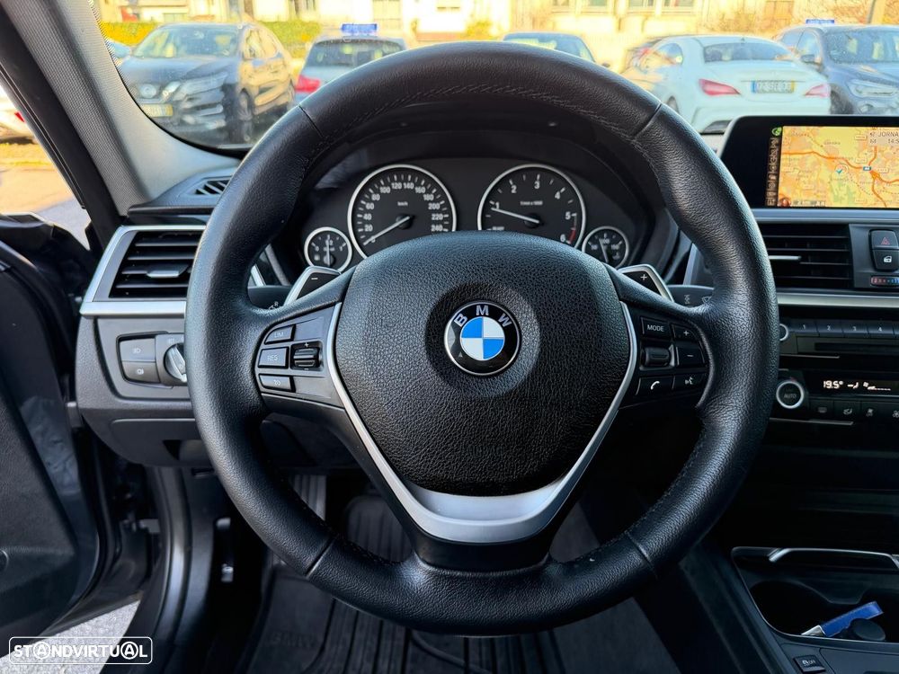 BMW 320 d Line Luxury Auto - 21