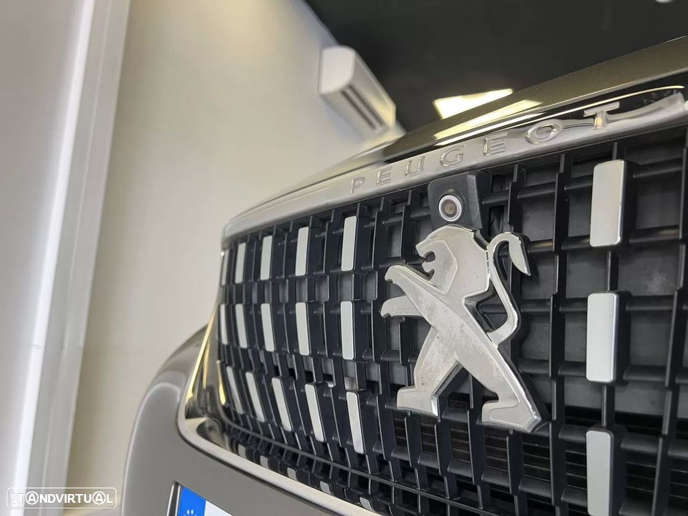 Peugeot 3008 1.2 PureTech Allure Pack - 41