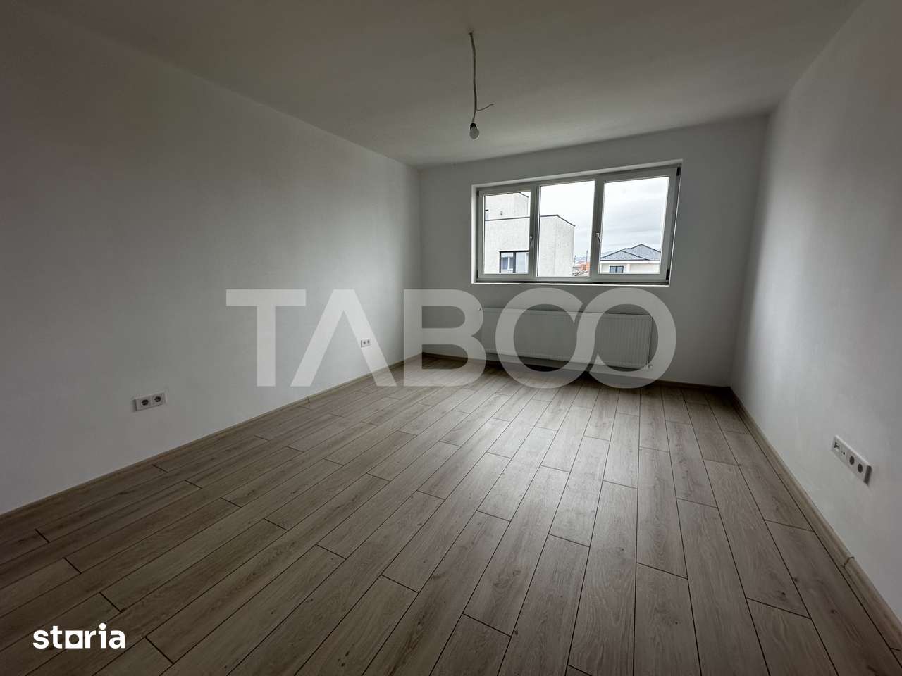 COMISION 0 -Apartament de vanzare 61 mpu 2 camere balcon orientare S — fotografia 1