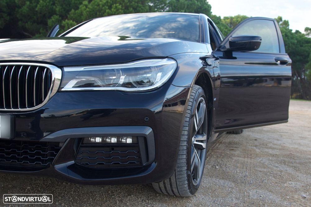 BMW 740 e iPerformance Pack M - 14