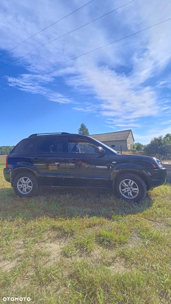 Hyundai Tucson 2.0 Elegance / Premium - 2