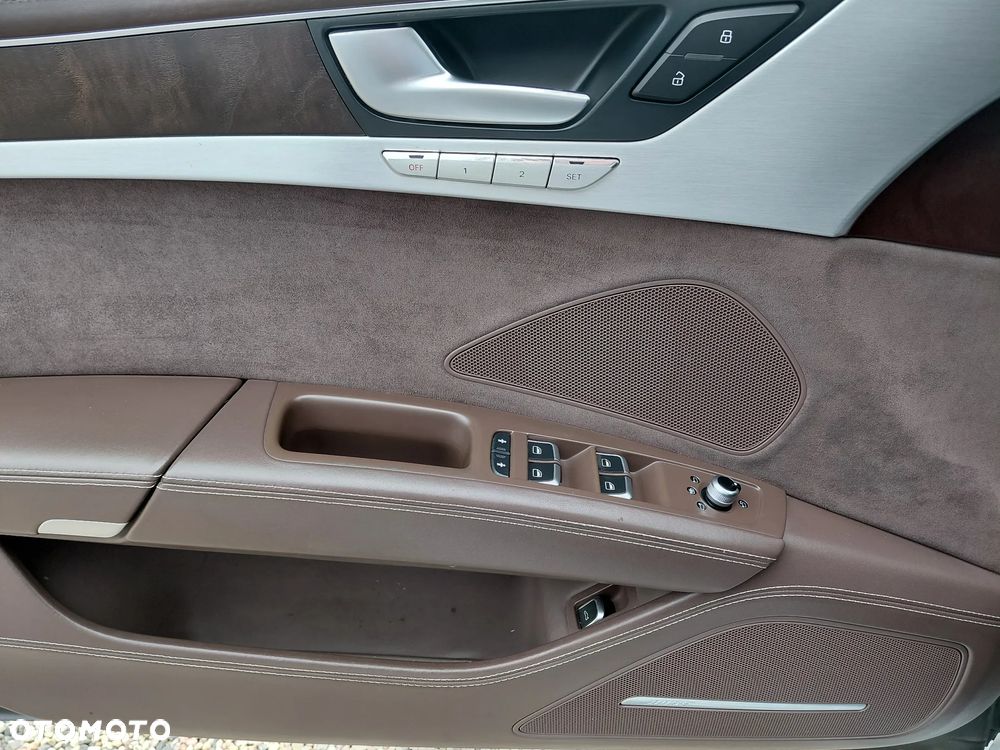 Audi A8 4.2 TDI clean diesel L Quattro - 32