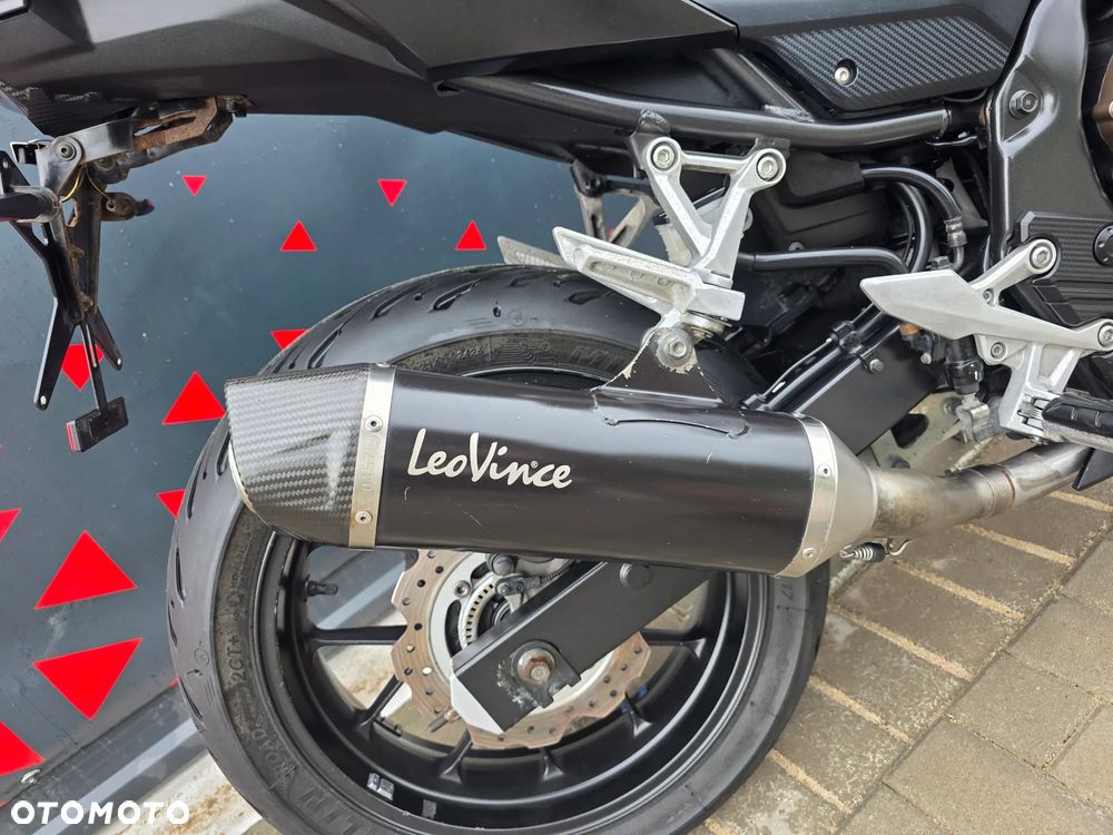 Honda CBR - 22