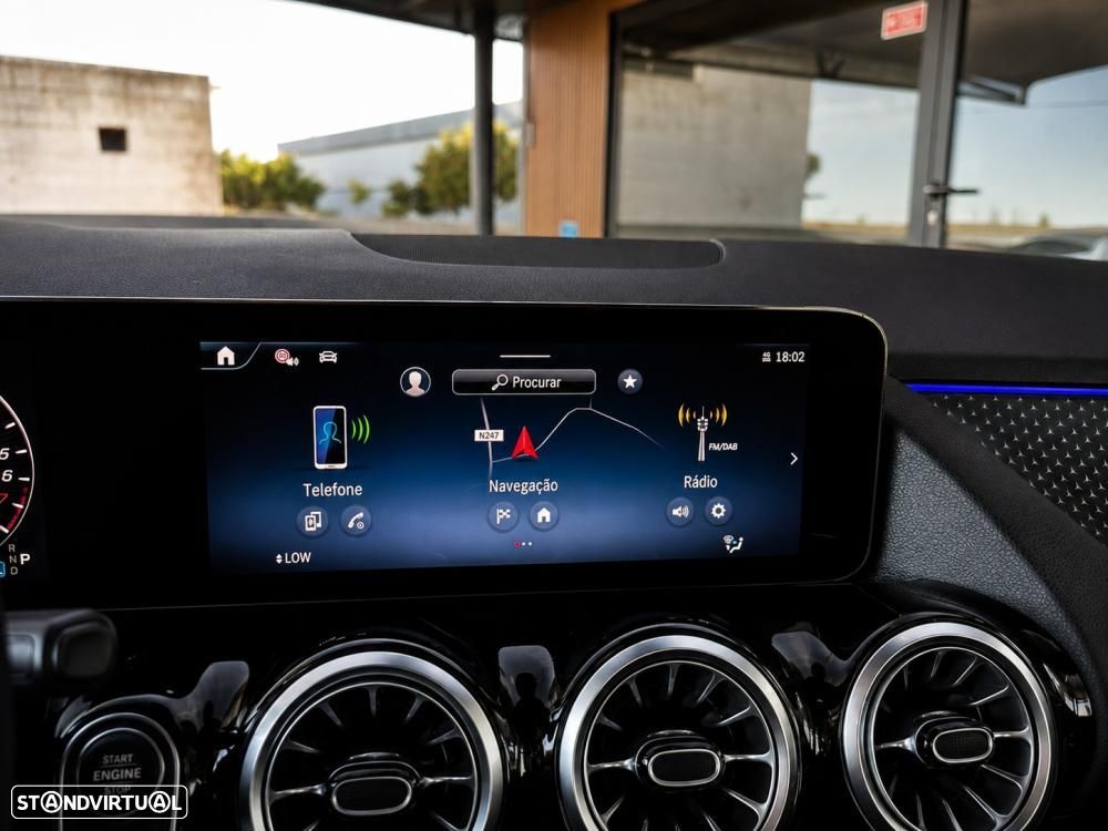 Mercedes-Benz GLA 250 e 8G-DCT Progressive - 30