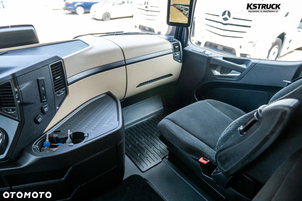 Mercedes-Benz Actros L - 21
