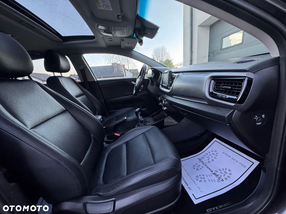 Kia Stonic 1.6 CRDi Platinum Edition - 29