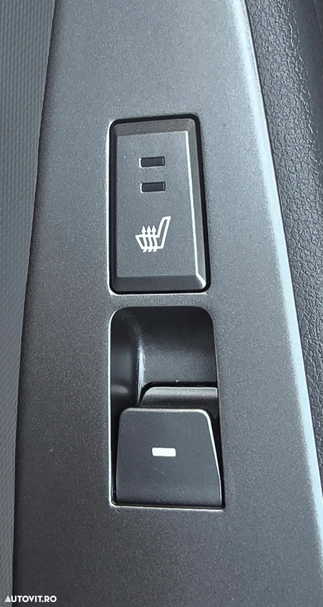 Hyundai IONIQ Hybrid 1.6 GDI Premium - 10