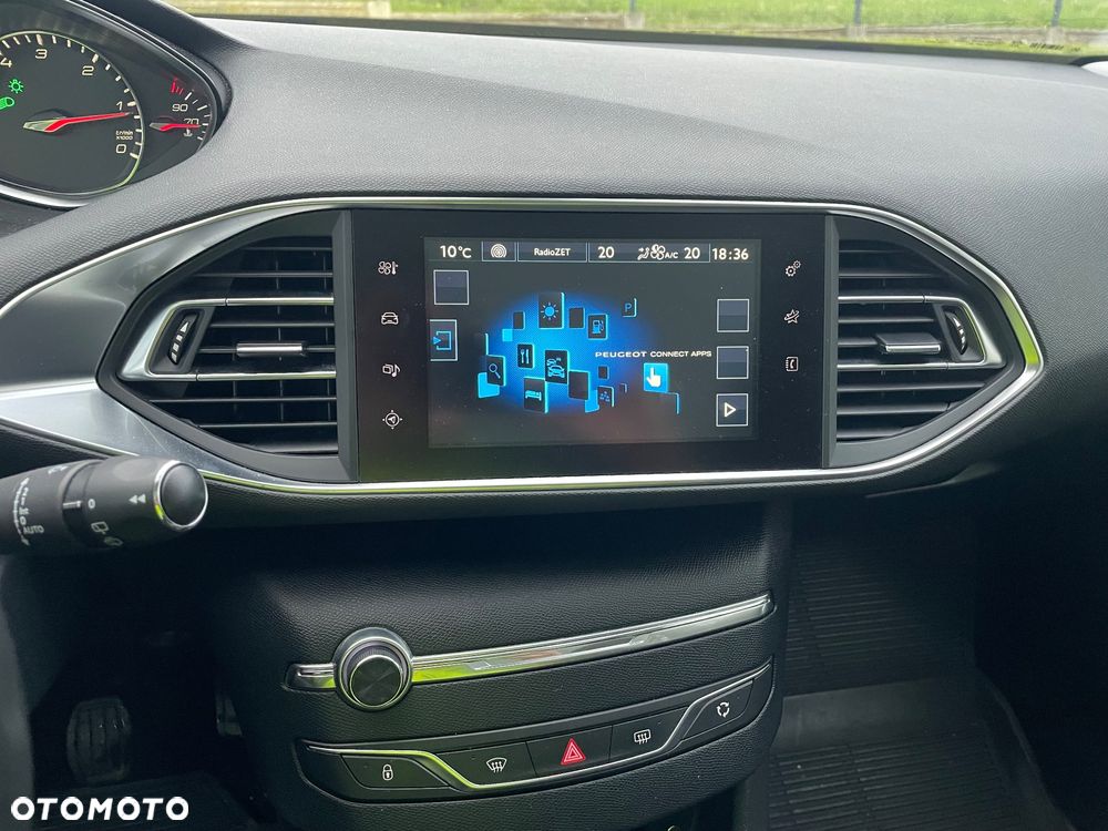 Peugeot 308 2.0 Blue HDi Allure S&S - 13