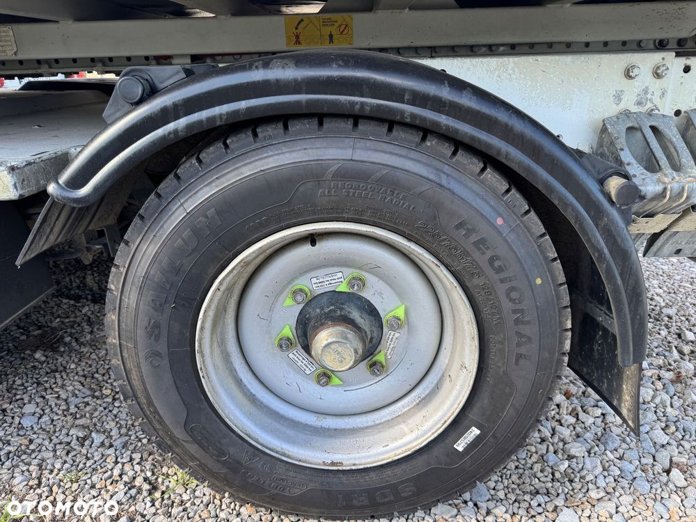 Iveco MAXICARGO - 7