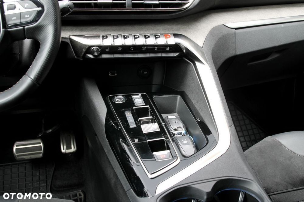 Peugeot 3008 - 21