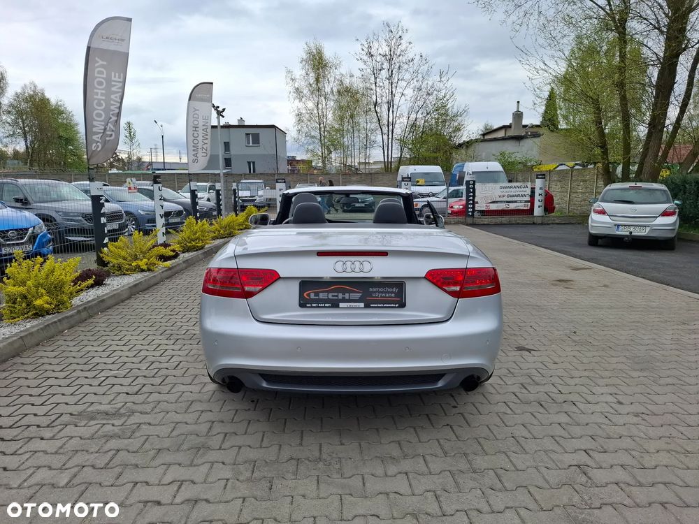 Audi A5 Cabrio - 31