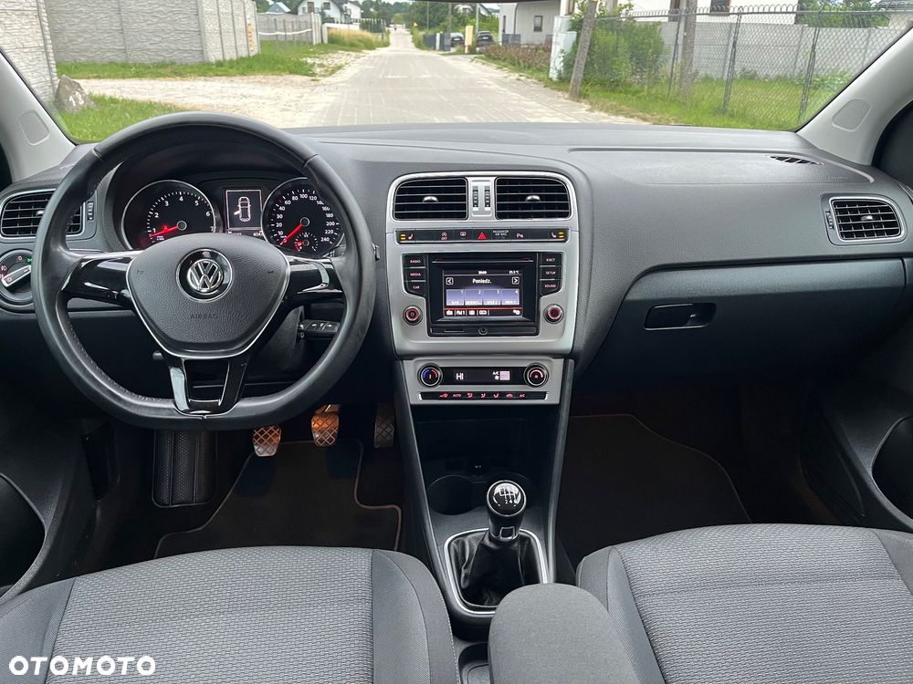 Volkswagen Polo 1.2 TSI Blue Motion Technology Lounge - 8