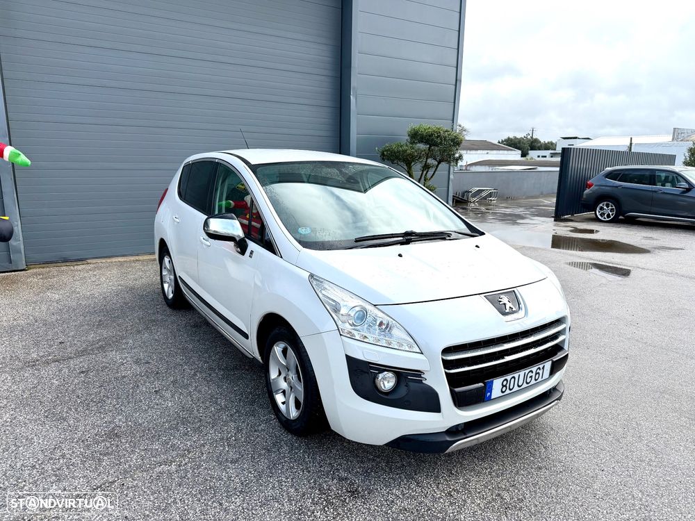 Peugeot 3008 2.0 HDi Hybrid4 - 4