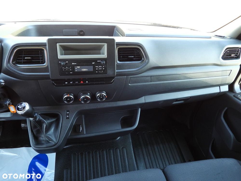 Renault MASTER PLANDEKA 10 PALET WEBASTO TEMPOMAT LEDY KLIMATYZACJA  165KM - 32