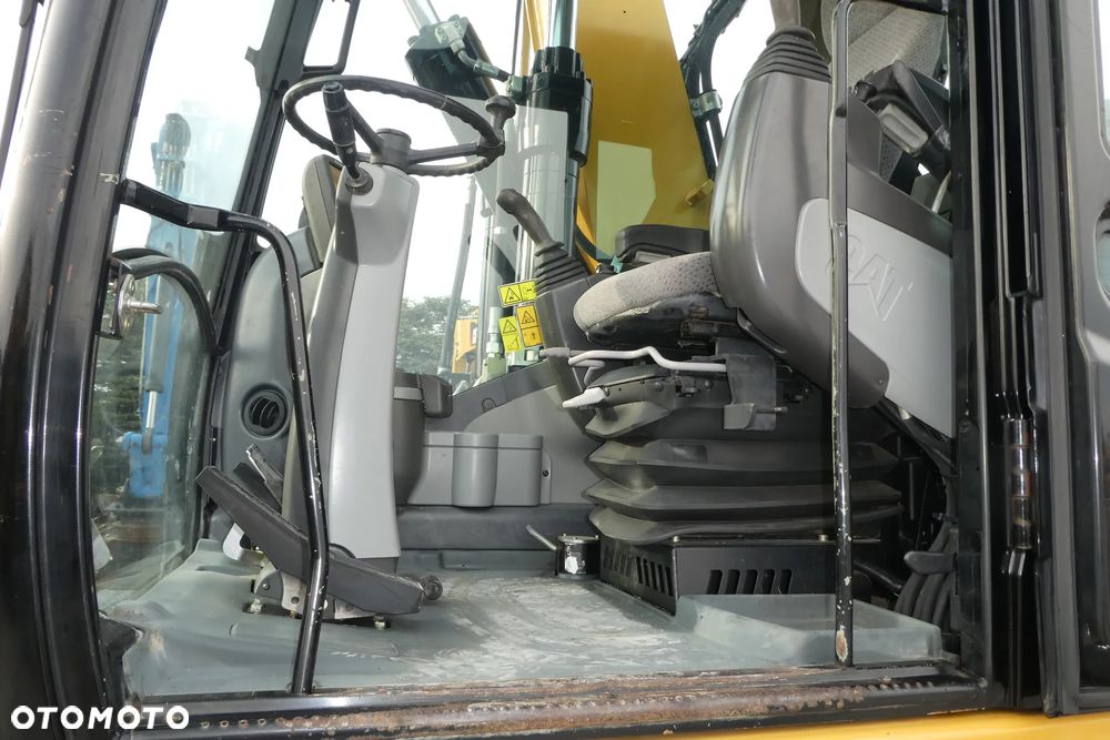 Caterpillar M316D - 26