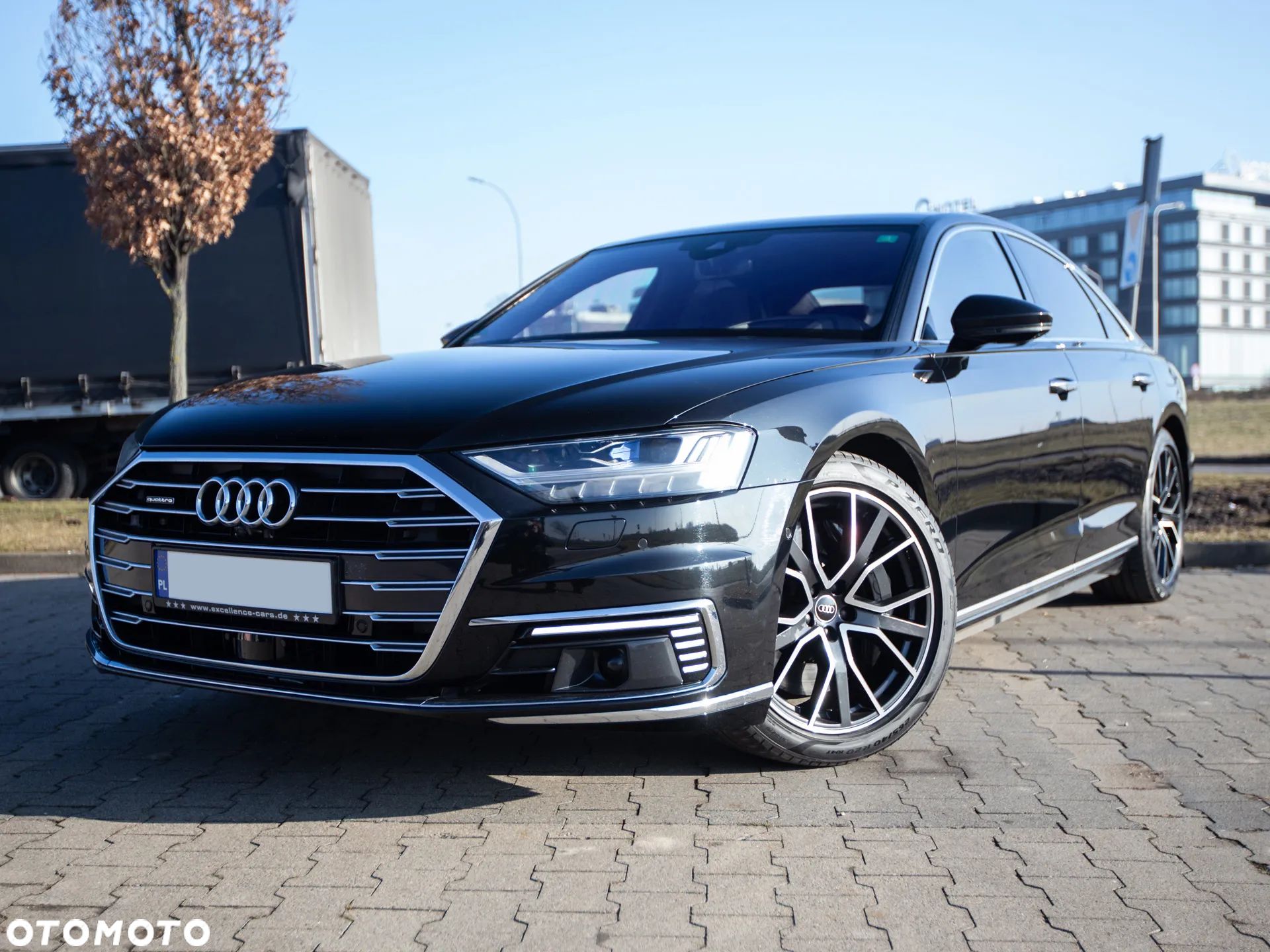 Audi A8 60 TFSI e Quattro Tiptronic - 1