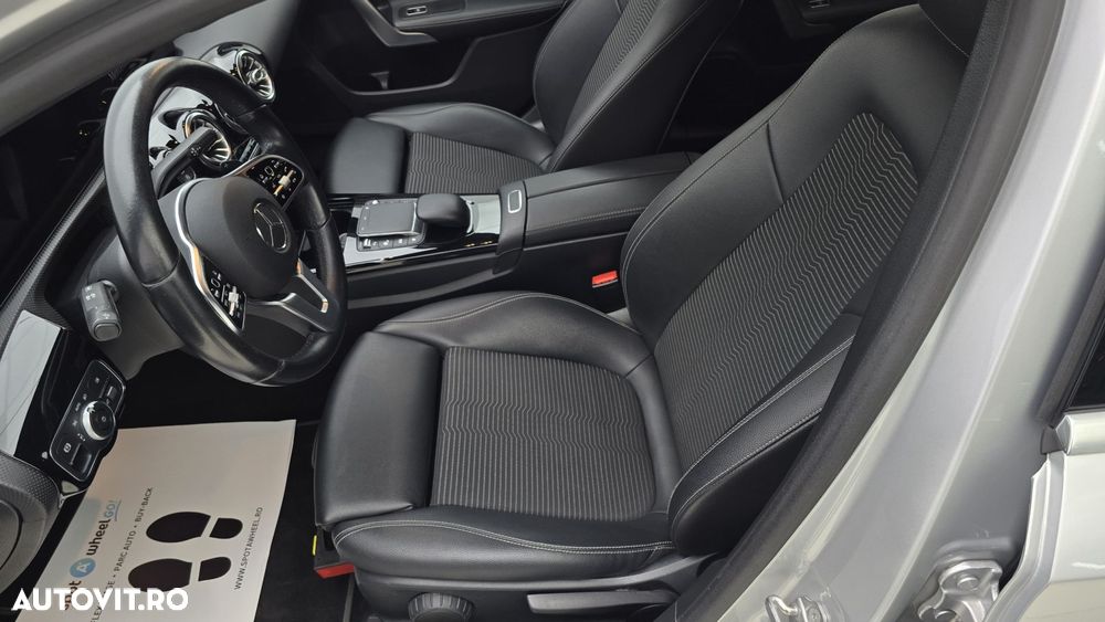 Mercedes-Benz A - 12