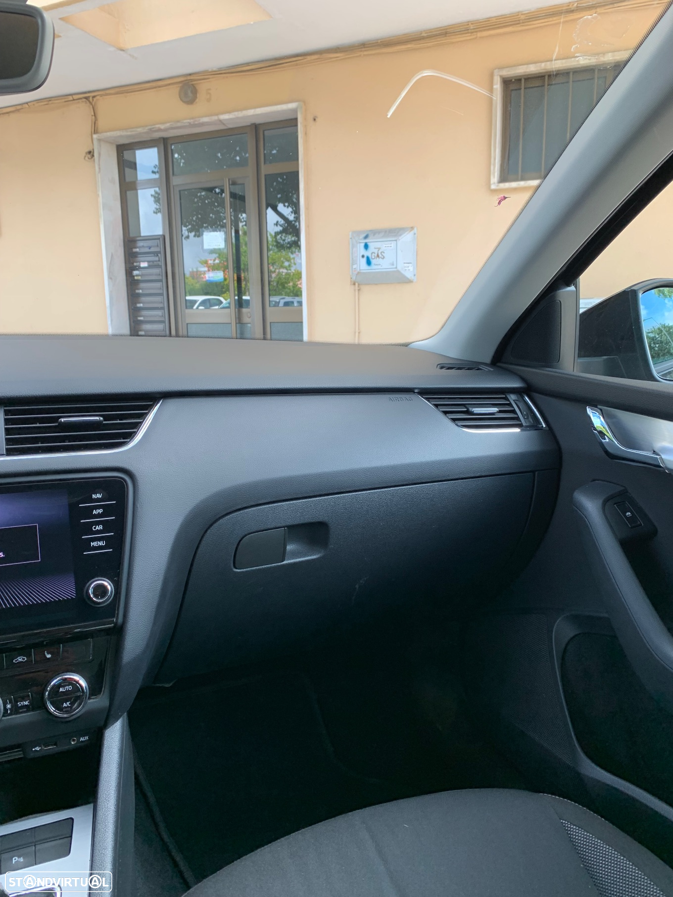 Skoda Octavia Break 1.6 TDi Active - 17