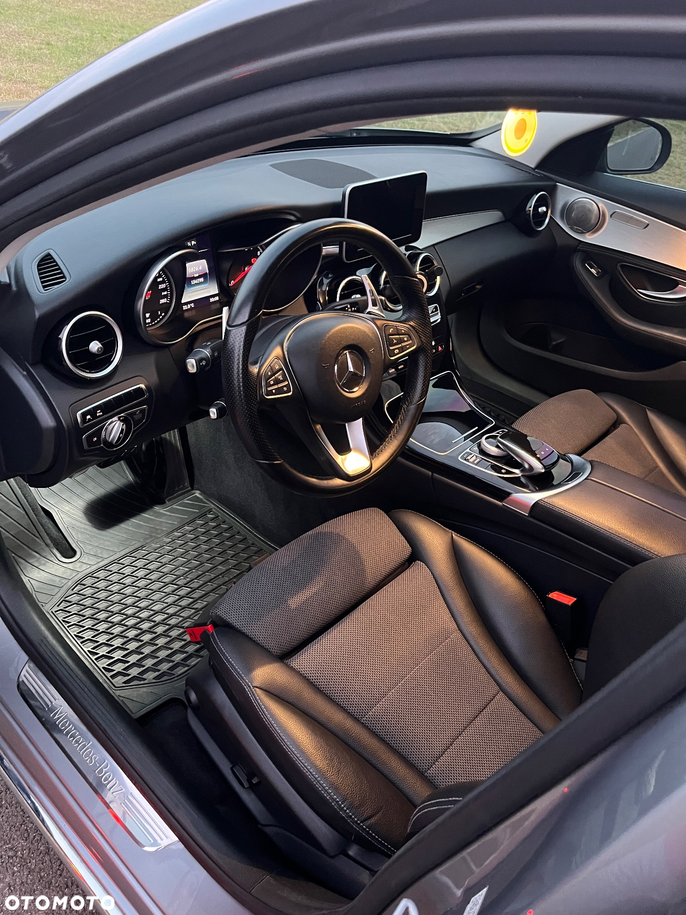 Mercedes-Benz Klasa C 200 7G-TRONIC - 22