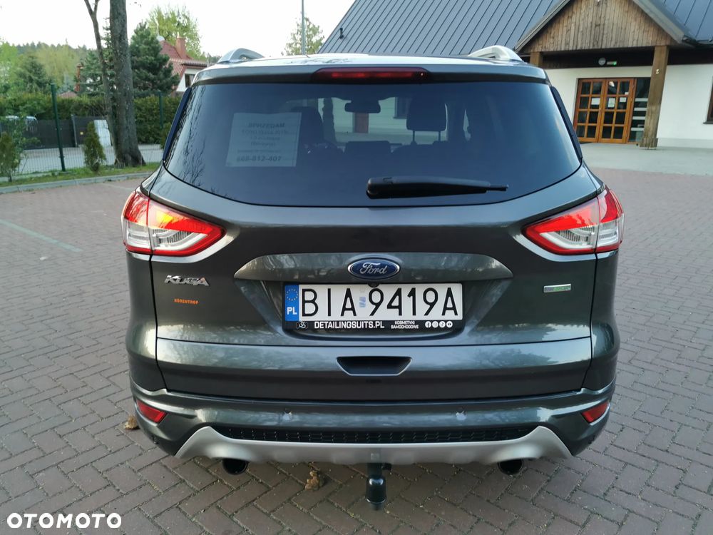 Ford Kuga 1.5 EcoBoost 2x4 Titanium - 27
