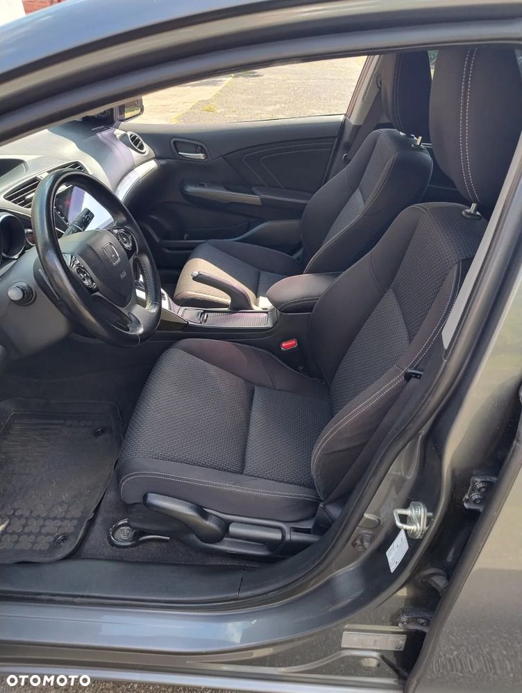 Honda Civic 1.8 Lifestyle (ADAS / Connect+) - 21