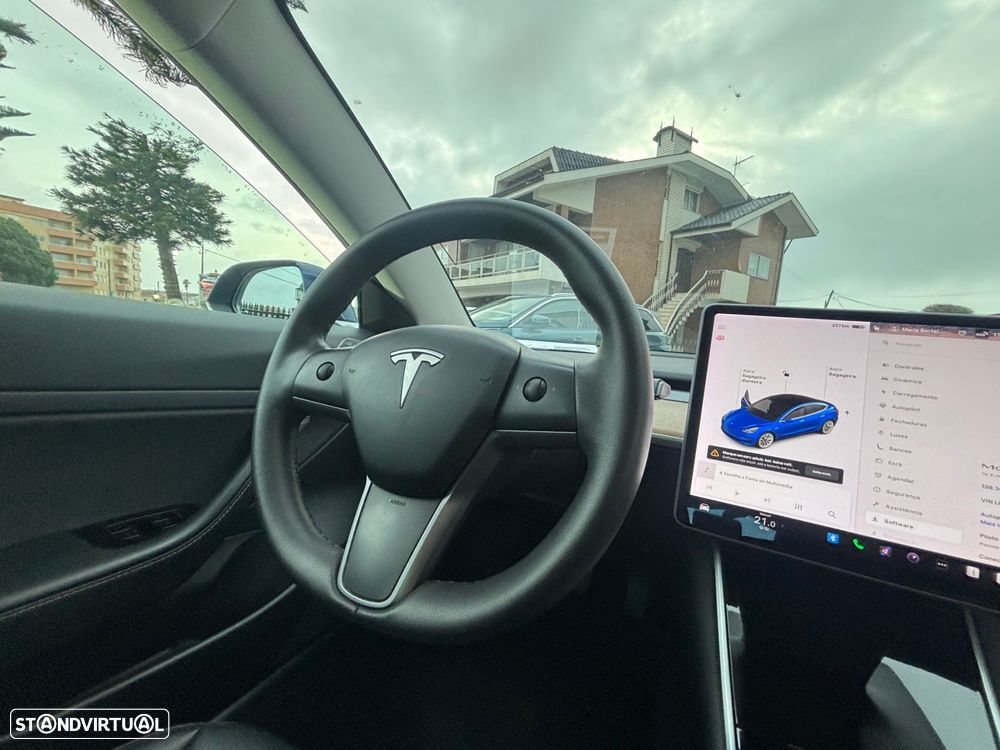 Tesla Model 3 Standard Range Plus RWD - 26