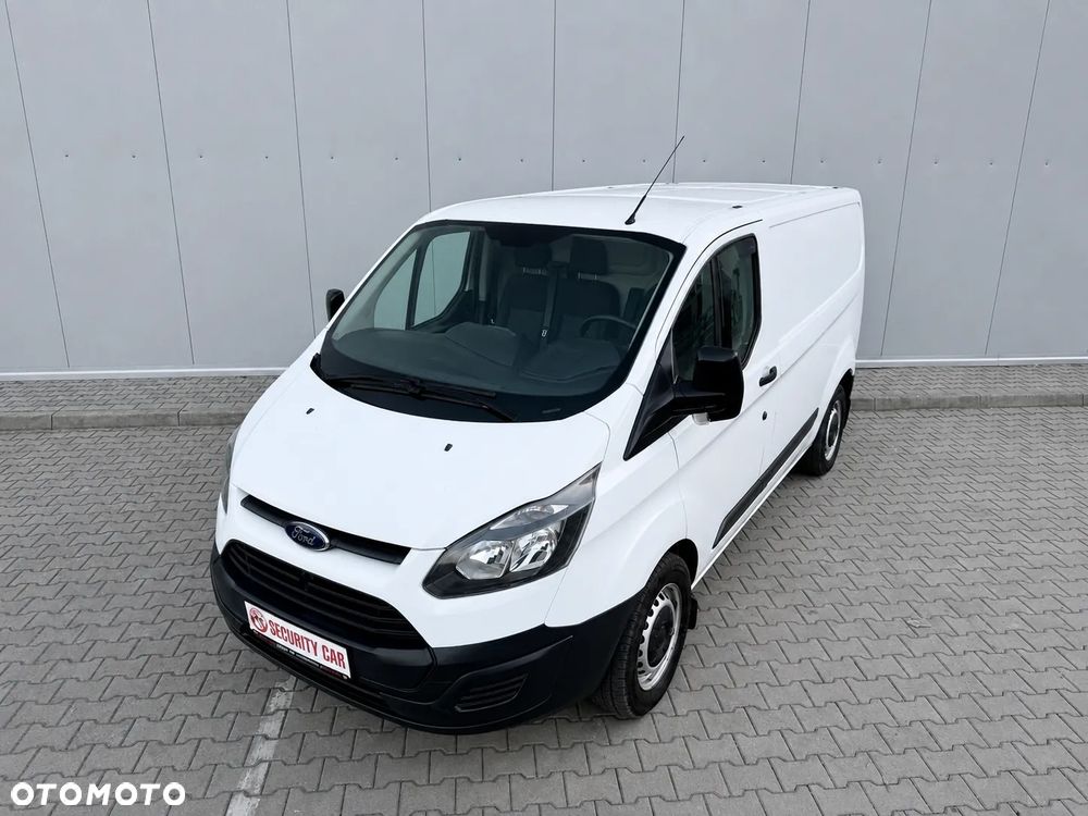 Ford Transit Coustom - 14
