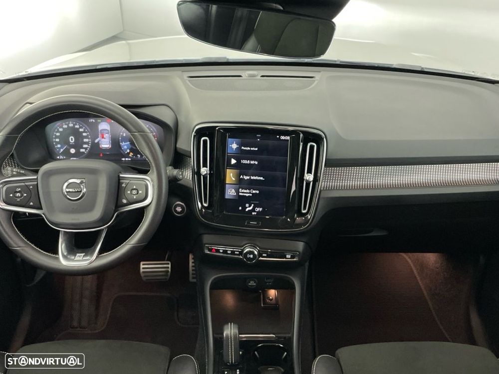 Volvo XC 40 2.0 T5 R-Design - 10