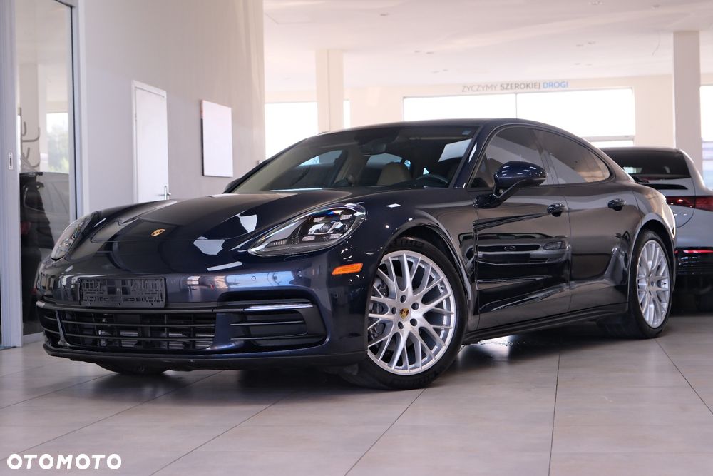 Porsche Panamera - 20