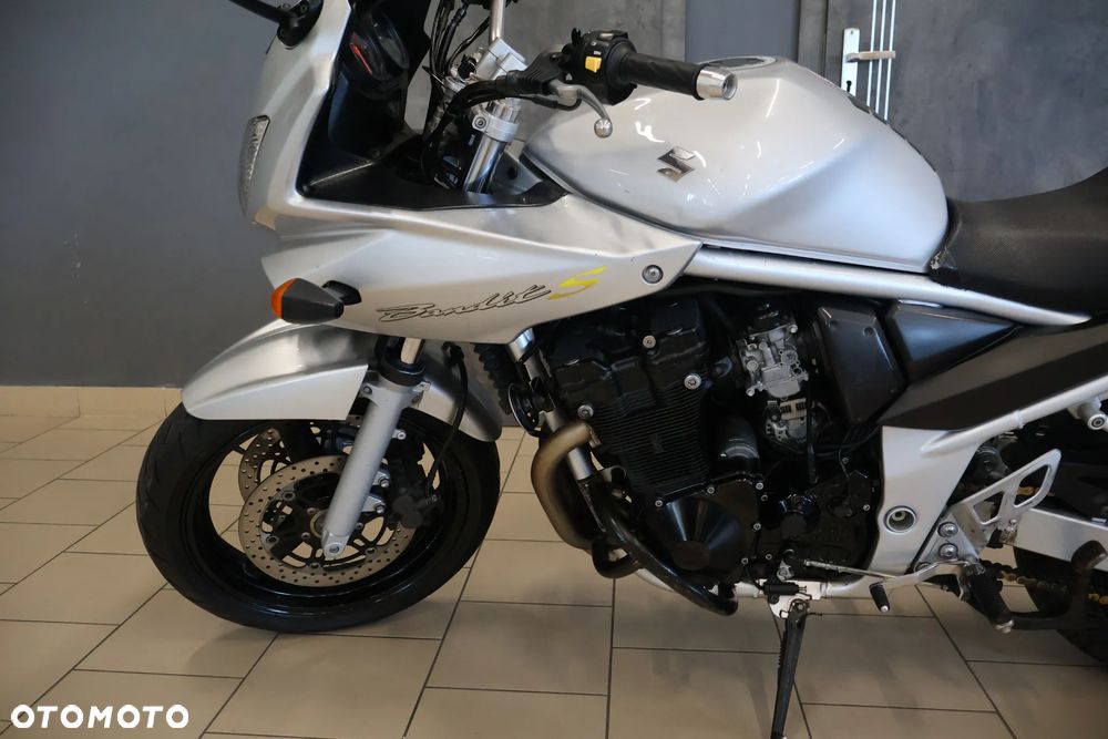 Suzuki Bandit - 7