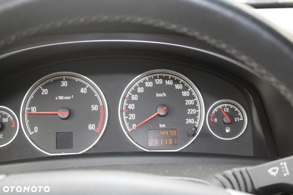 Opel Vectra 1.9 CDTI - 5