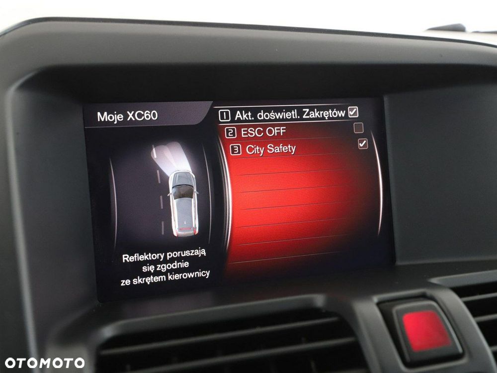 Volvo XC 60 D3 Geartronic Momentum - 25