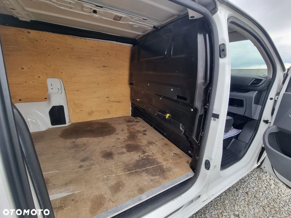 Peugeot EXPERT - 14