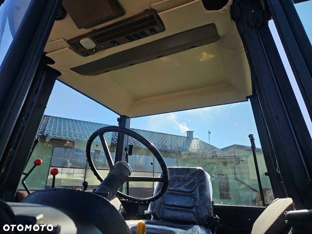 John Deere 3040 - 7