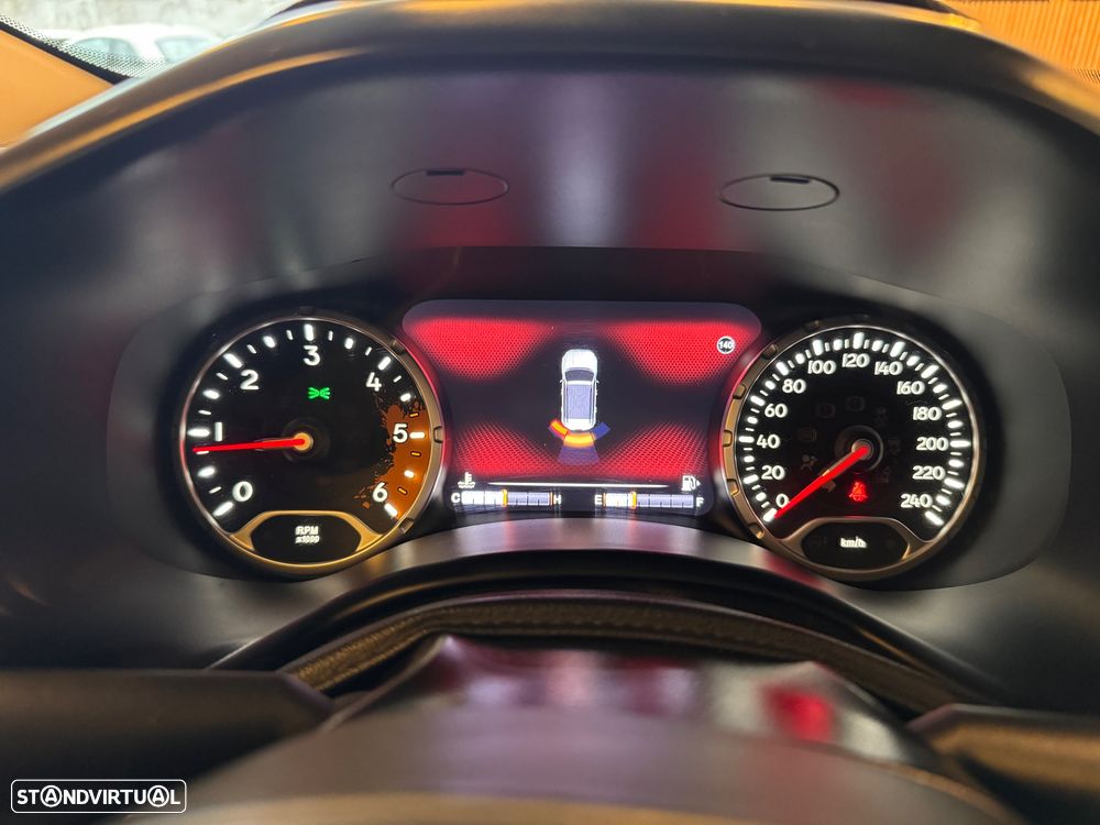 Jeep Renegade 1.6 MJD Limited - 7