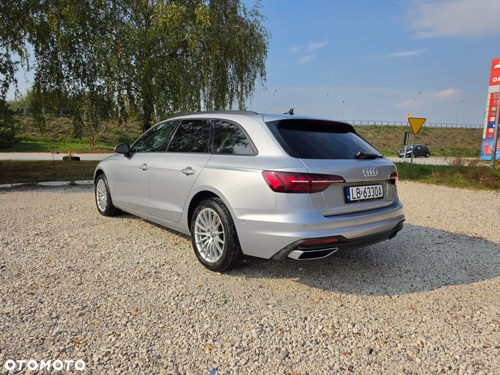 Audi A4 Avant - 13