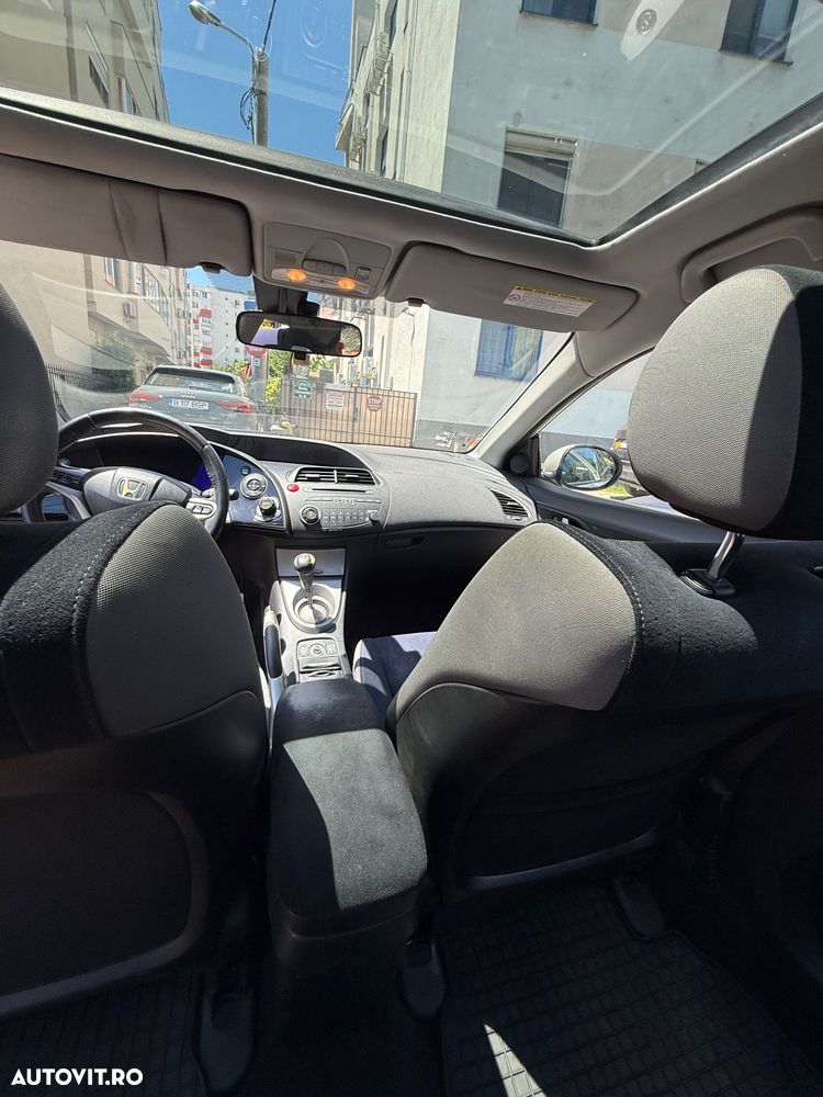 Honda Civic 1.8 SOHC i-VTEC MT Sport - 6