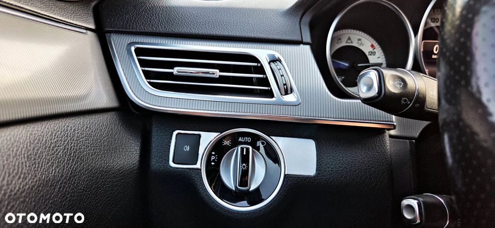 Mercedes-Benz Klasa E 200 CDI 7G-TRONIC - 22