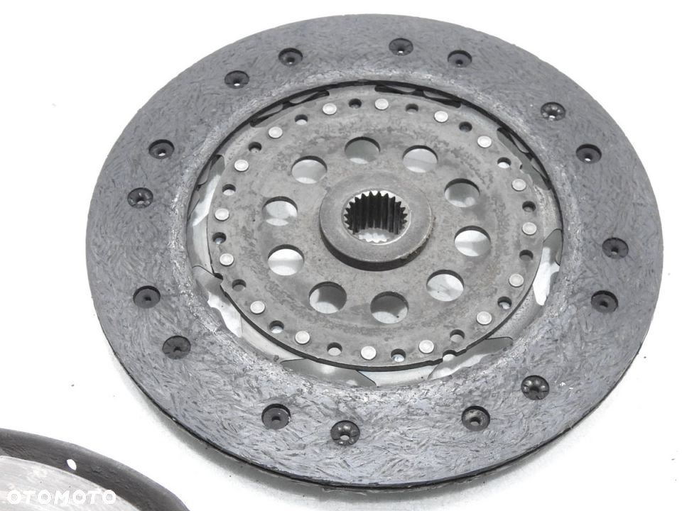 SPRZĘGŁO TARCZA DOCISK VOLVO V50 2.5 T5 - 11