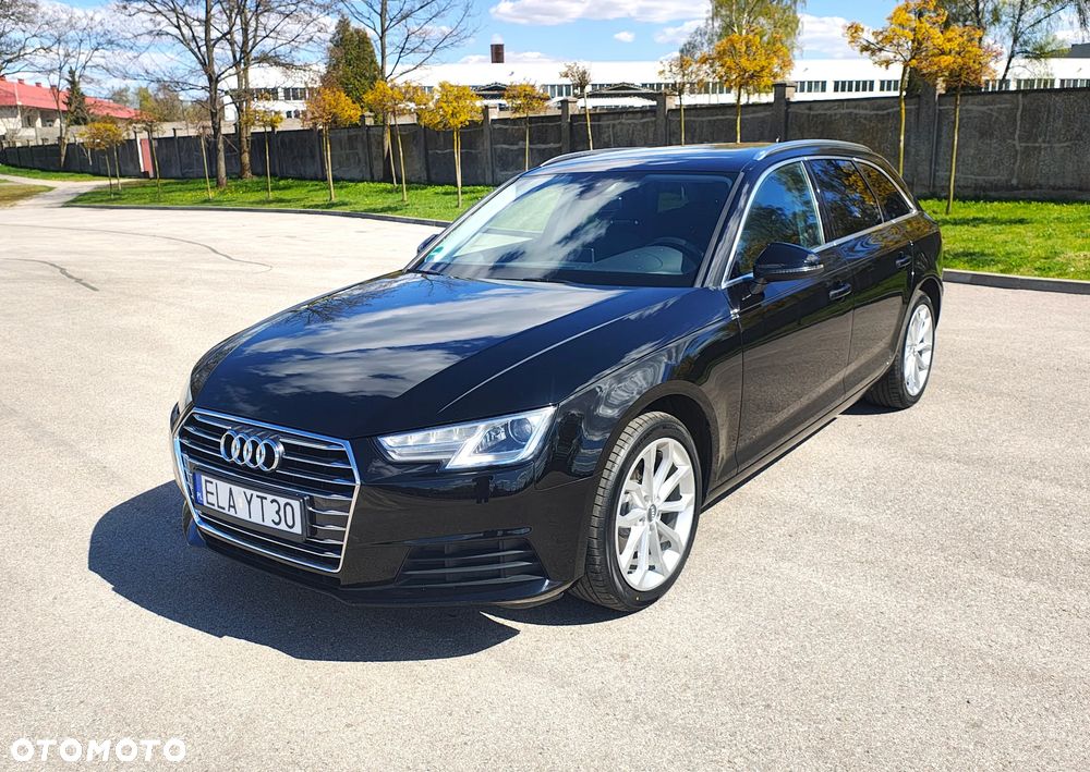 Audi A4 Avant 2.0 TDI sport - 1