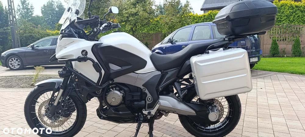 Honda VFR - 2