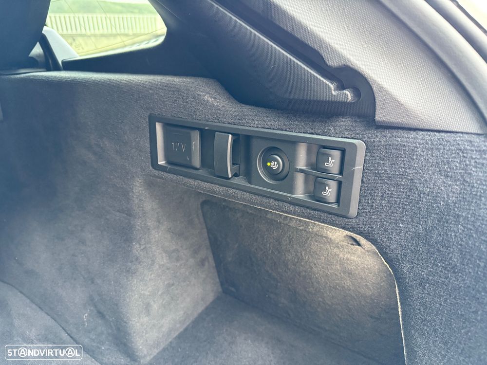 BMW 330 e Aut. M Sport - 17