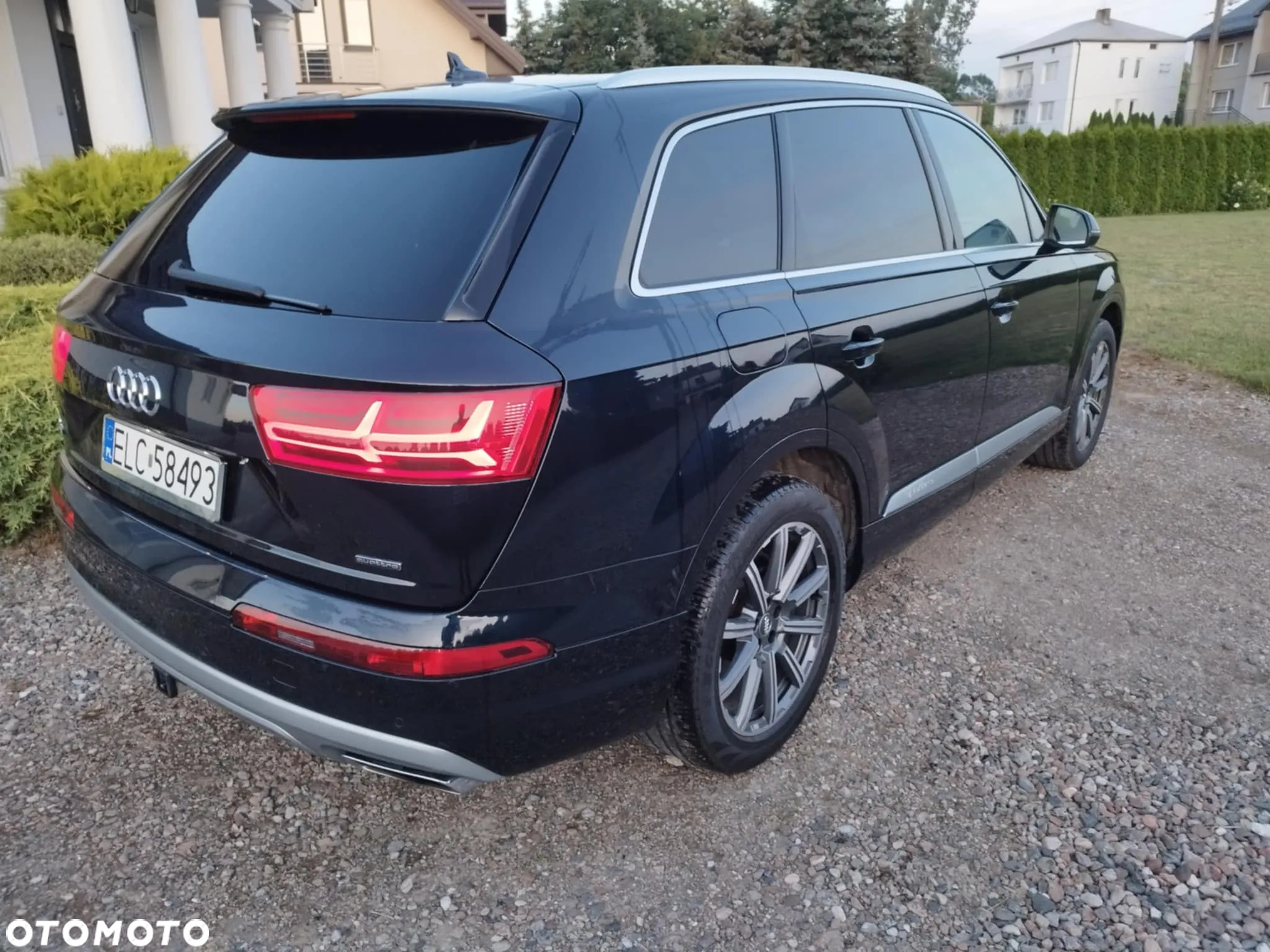 Audi Q7 - 11