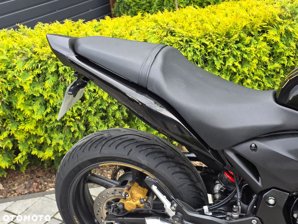 Honda CBR - 9